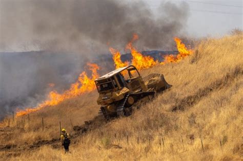Fire san jose - A brush fire that broke out in the hills east of San Jose Thursday afternoon scorched at least 66 acres, fire officials said. Forward progress was stopped early Friday on the Clayton Fire, which ...